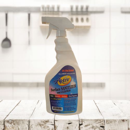 Aktiv Surface Sanitizer 900ml on table